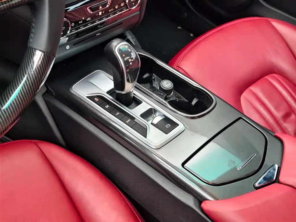 Maserati Ghibli 3.0T Standard Edition