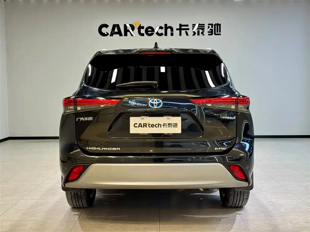 Highlander 2023 2.5L HEV AWD Premium 7-Seater