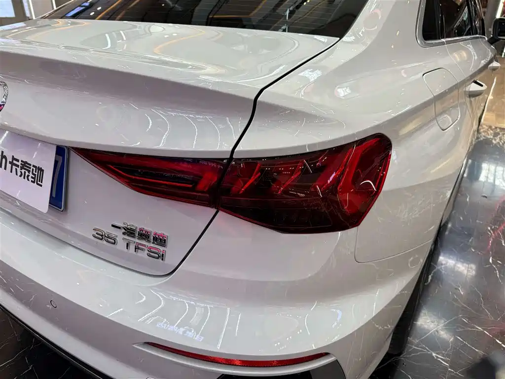 Audi A3L Limousine 2024 35 TFSI Luxury Sport