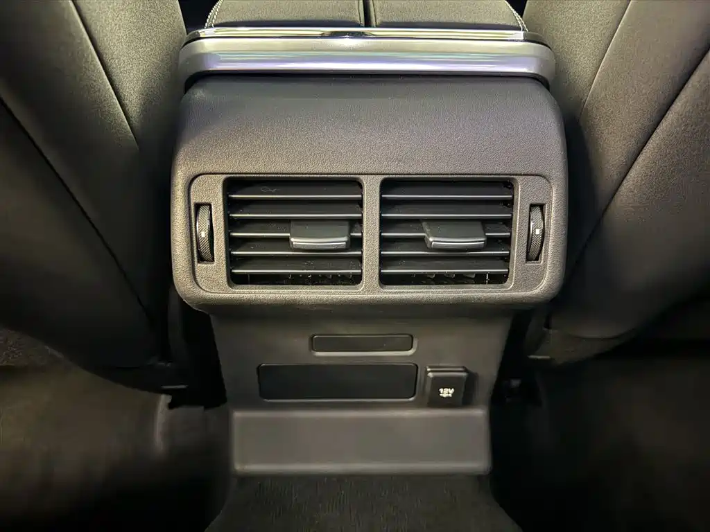 Range Rover Velar 2021 P250