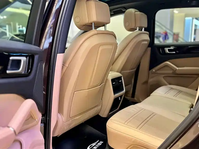 Porsche Cayenne E-Hybrid 2020 2.0T