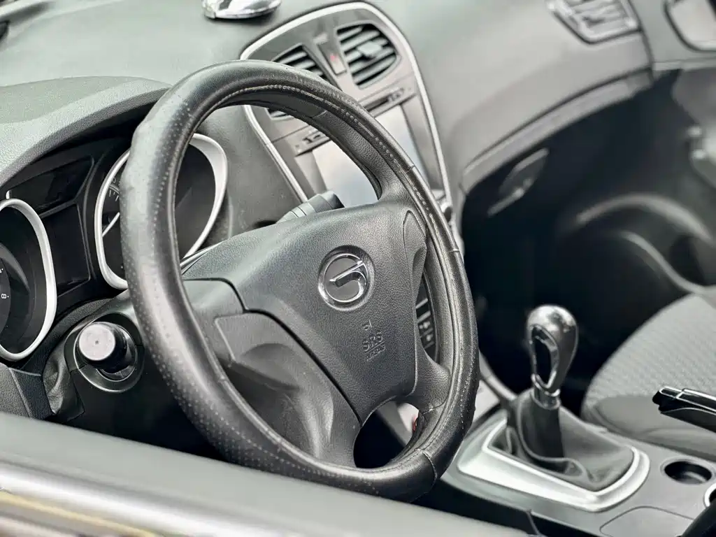 Trumpchi GS5 2014 2.0L Manual FWD Anniversary Edition