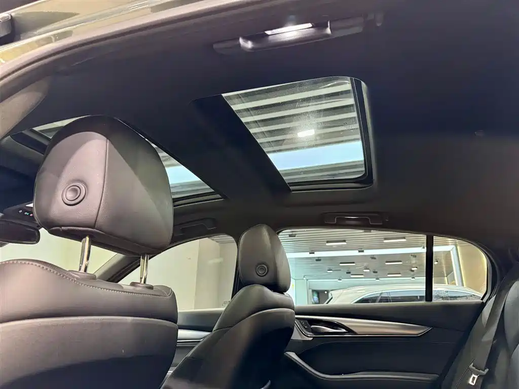 Cadillac CT5 2023 28T Luxury Edition (Standard Version)