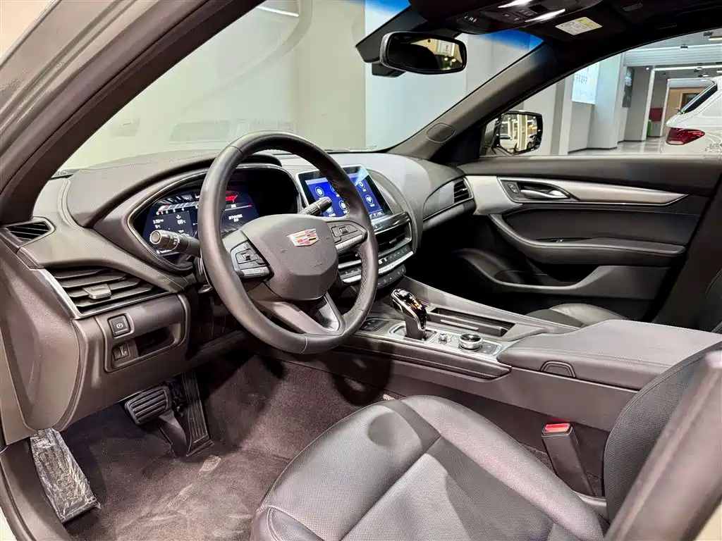 Cadillac CT5 2023 28T Luxury Edition (Standard Version)