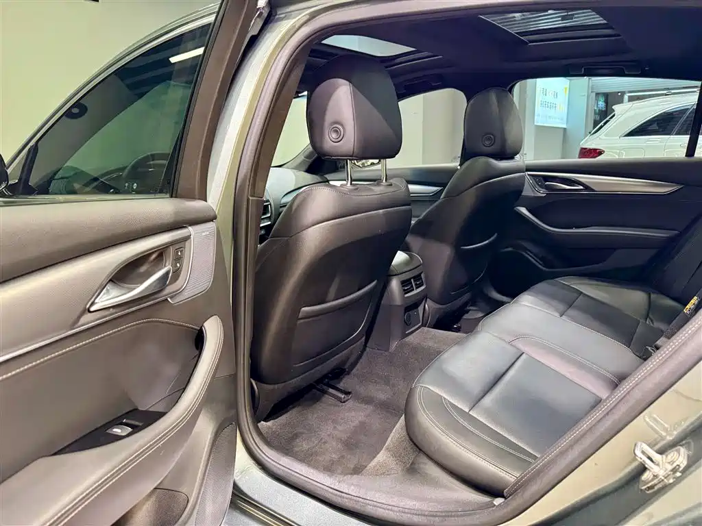 Cadillac CT5 2023 28T Luxury Edition (Standard Version)