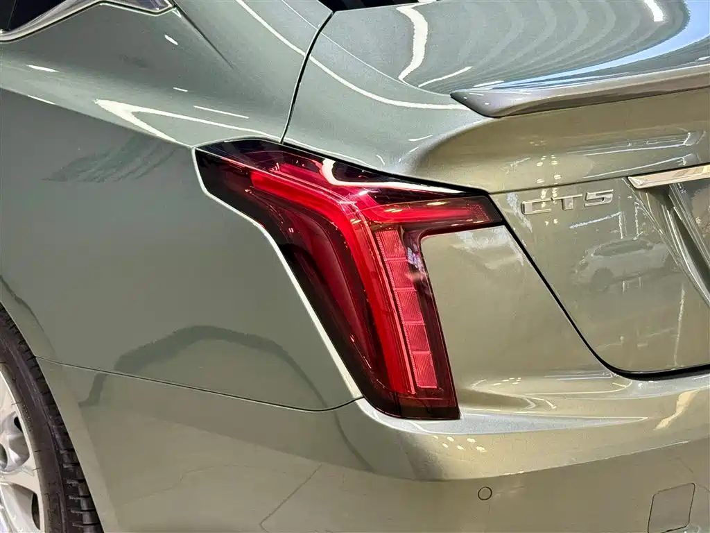 Cadillac CT5 2023 28T Luxury Edition (Standard Version)