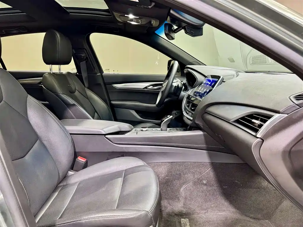 Cadillac CT5 2023 28T Luxury Edition (Standard Version)