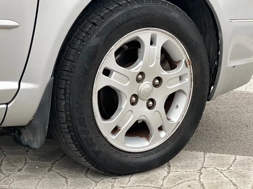 Vela 2013 1.5L Manual
