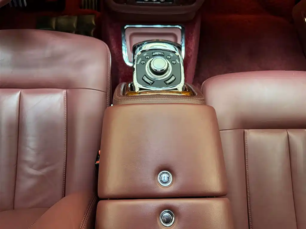Rolls-Royce Phantom 2013 6.7L Extended Wheelbase EWB