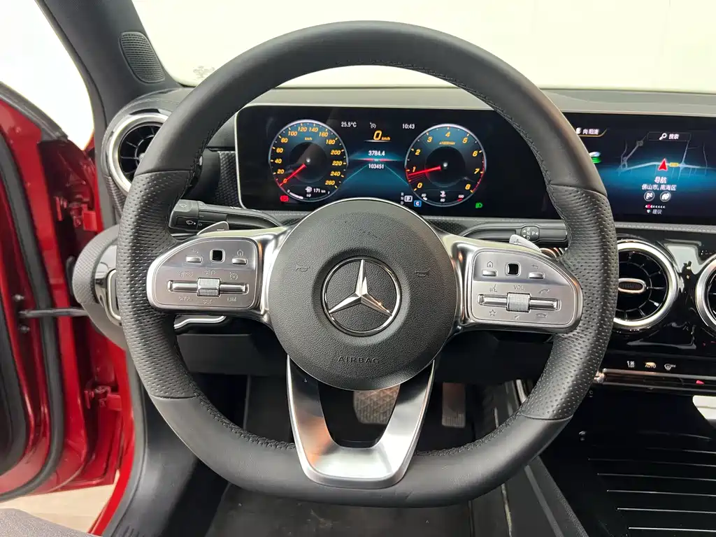 Mercedes-Benz A-Class 2019 A 200 L