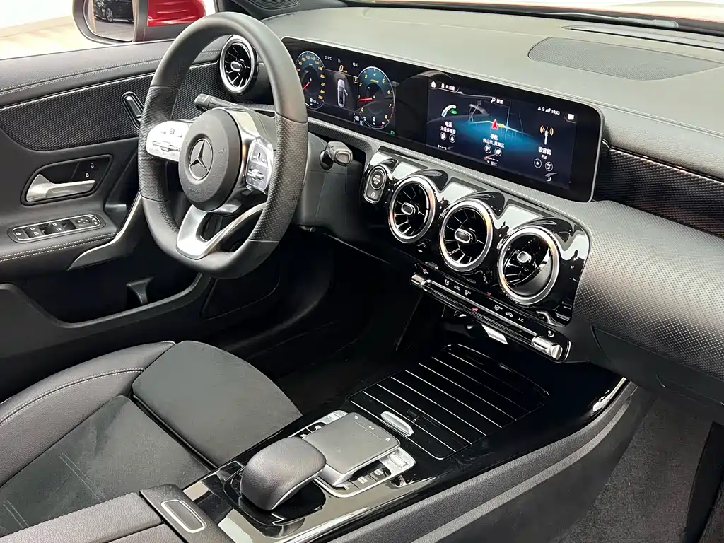 Mercedes-Benz A-Class 2019 A 200 L
