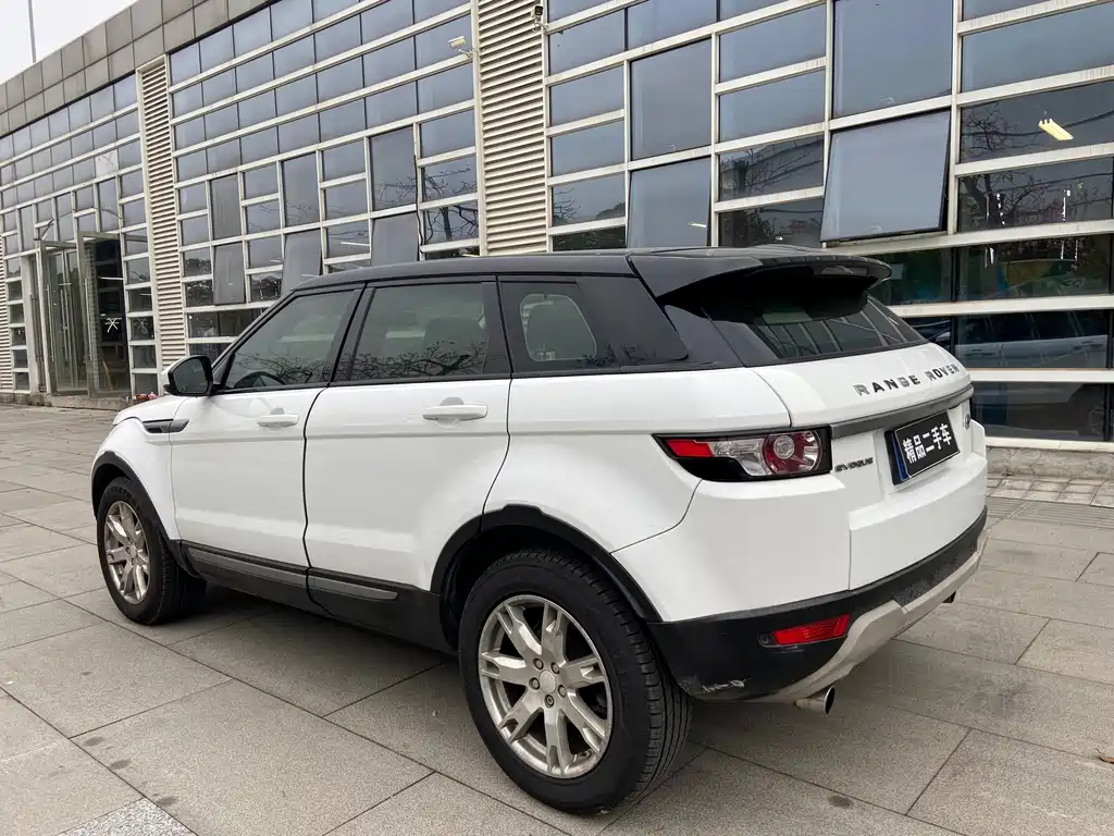 Range Rover Evoque 2014 2.0T 5-door Prestige Edition