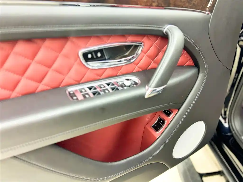 Bentley Bentayga 2016 6.0T Standard Edition