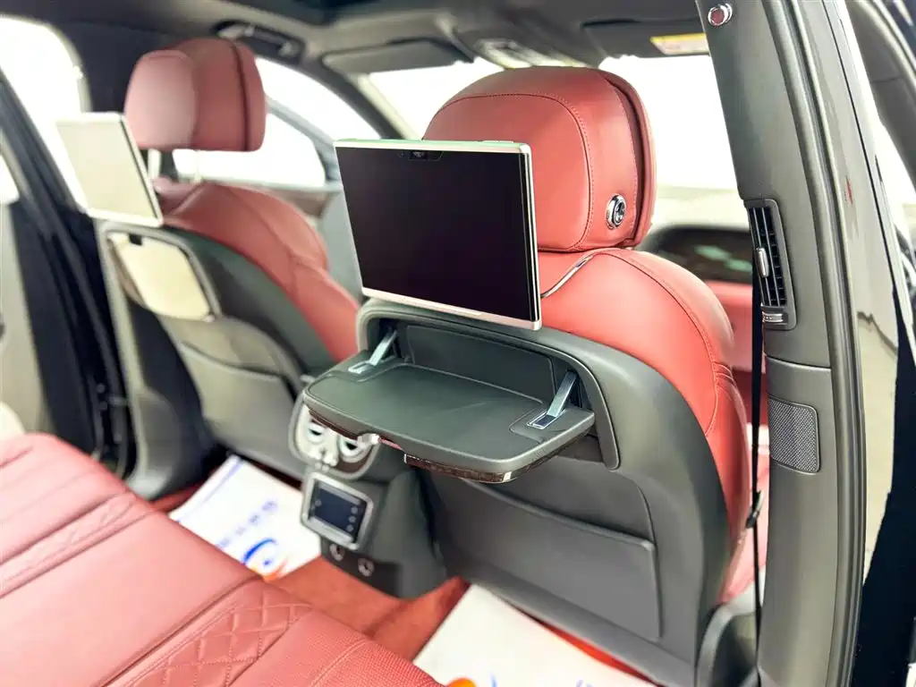 Bentley Bentayga 2016 6.0T Standard Edition