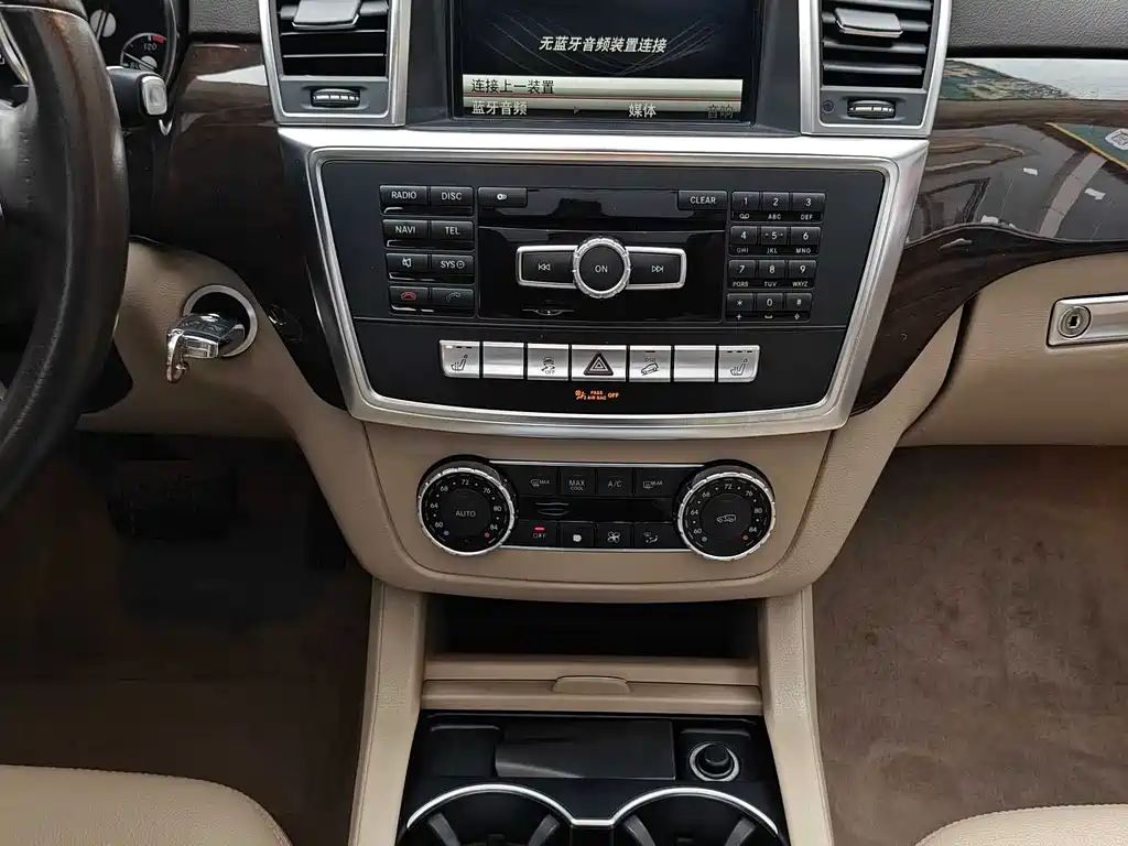 Mercedes-Benz M-Class 2013 ML 350 US Version