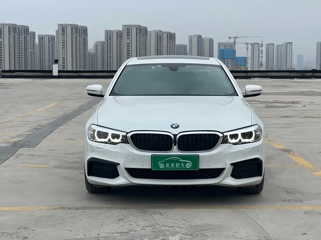 BMW 5 Series 2020 525Li M Sport Package - фото 2