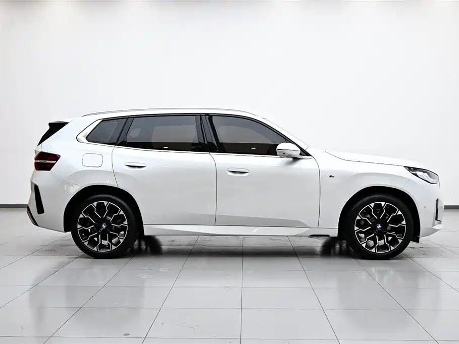 BMW X3 2025 xDrive30L Leading M Sport Package