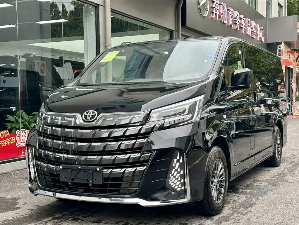 Toyota Hiace 2025 3.5L Automatic