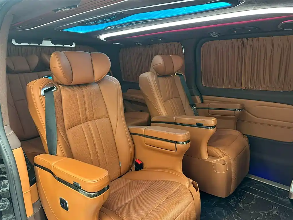 Toyota Hiace 2025 3.5L Automatic