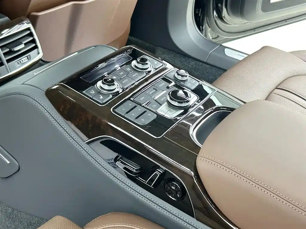 Audi A8L 2014 45 TFSI quattro Luxury Edition