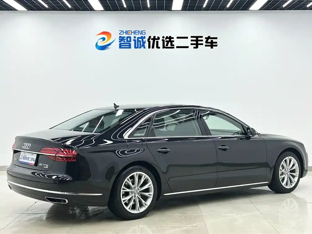 Audi A8L 2014 45 TFSI quattro Luxury Edition