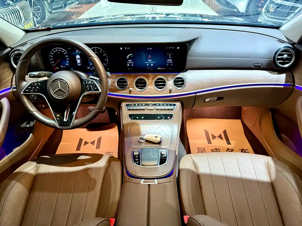 Mercedes-Benz E 300 L Fashion Edition (2022 Facelift)