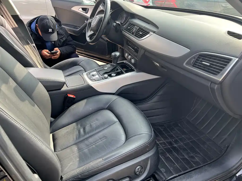 Audi A6L 2014 30 FSI Technical