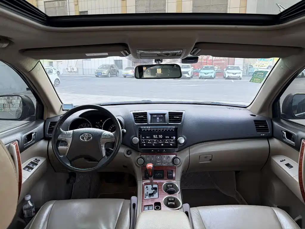 Toyota Highlander 2009 3.5L AWD 7-Seater Limited
