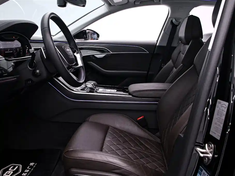 Audi A8L 50 TFSI quattro Comfort 2021