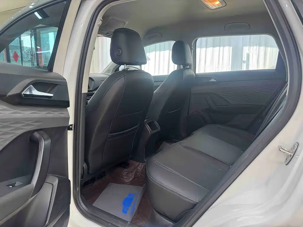 Volkswagen Tharu 2022 280TSI FWD Fashion Edition