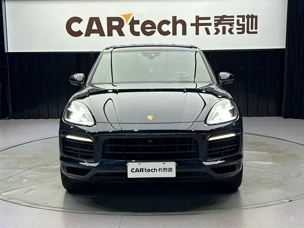 Porsche Cayenne 2022 Platinum Edition