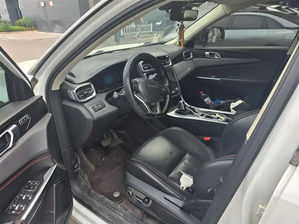 Lynk & Co 01 2017 2.0T AWD Pro