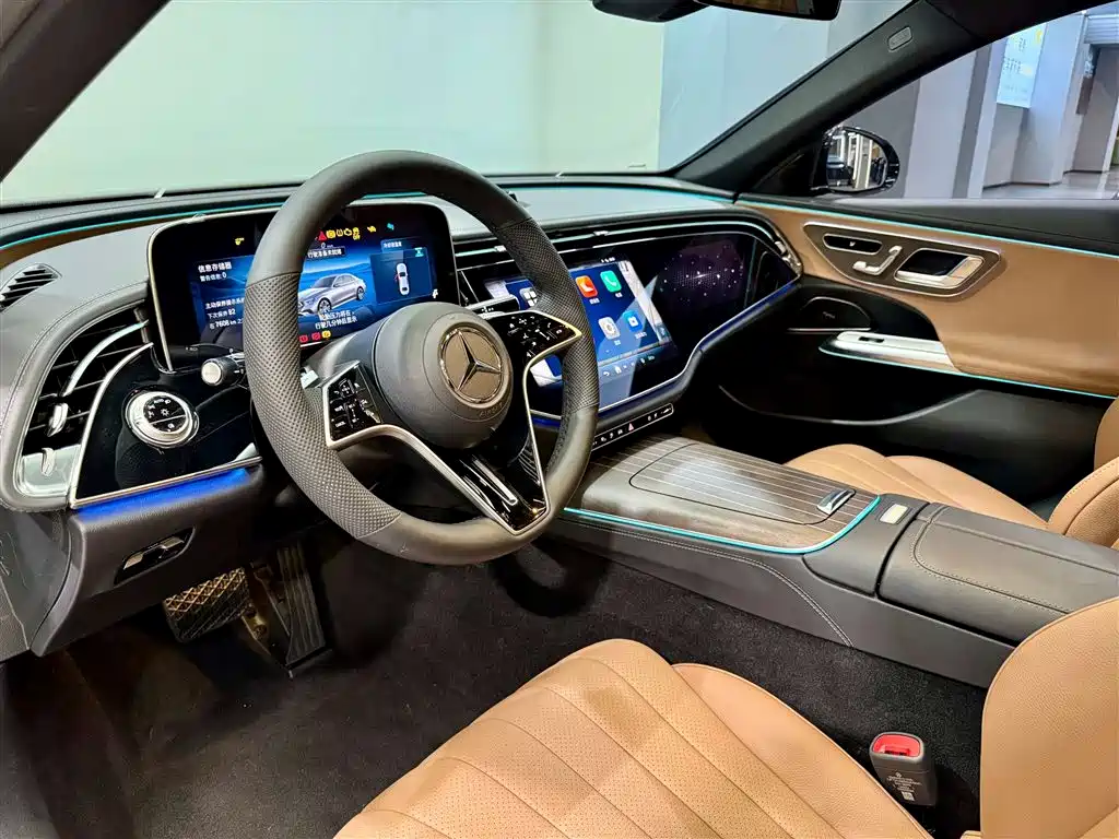 Mercedes-Benz E-Class NEV 2024 E 350 e L Plug-in Hybrid Sedan