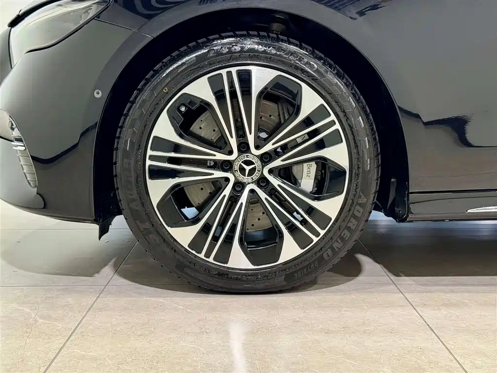 Mercedes-Benz E-Class NEV 2024 E 350 e L Plug-in Hybrid Sedan