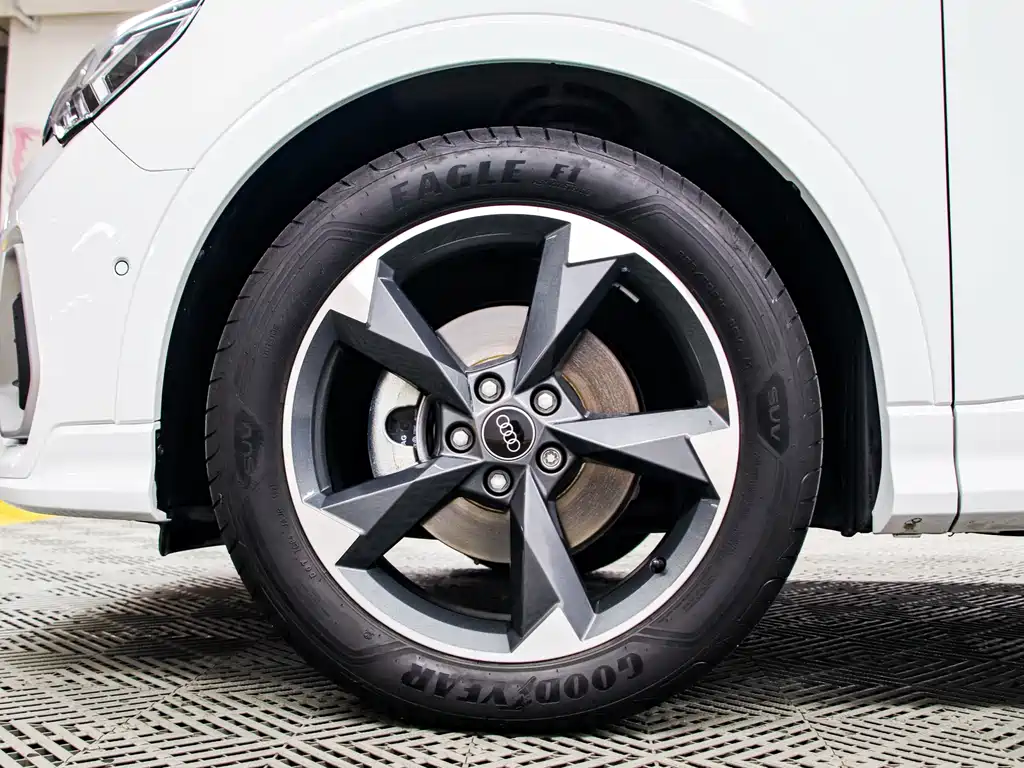 Audi Q3 2022 35 TFSI Fashion Dynamic