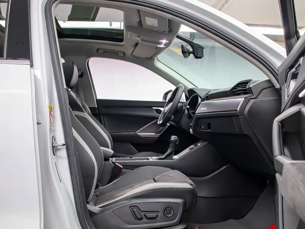Audi Q3 2022 35 TFSI Fashion Dynamic