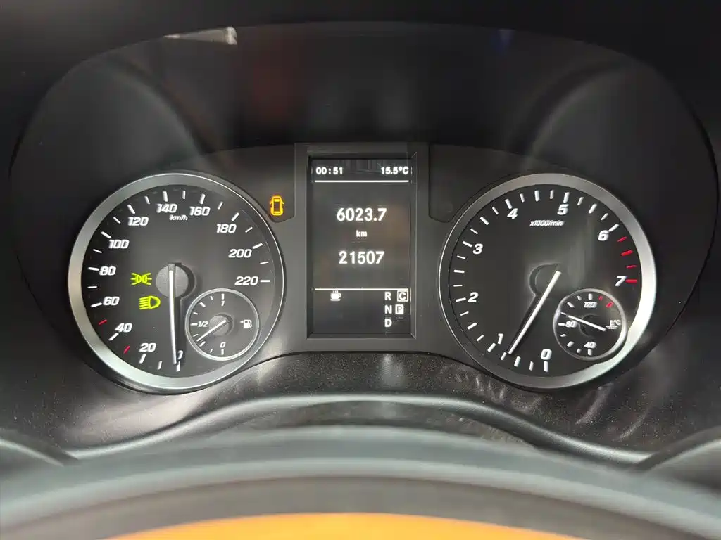 Mercedes-Benz Vito 2024 2.0T Elite Edition 7-Seater