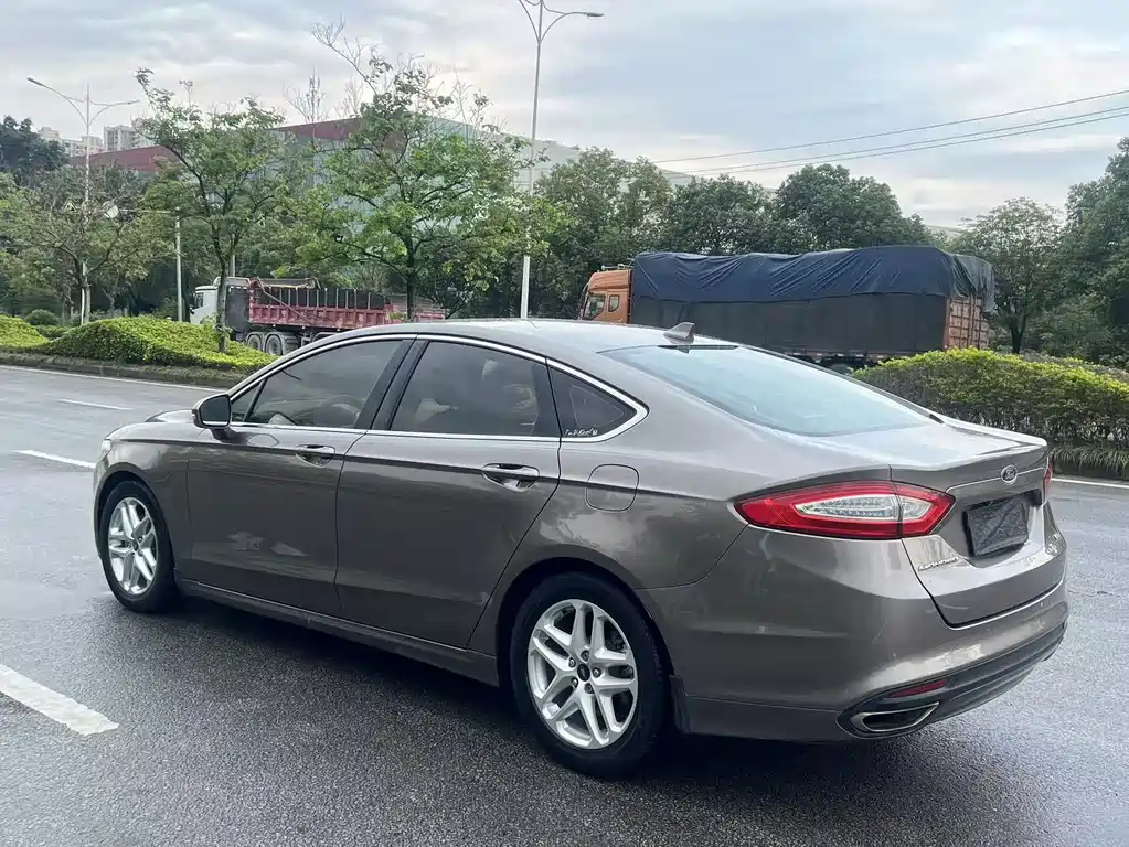 Ford Mondeo 2013 1.5L GTDi180 Fashion
