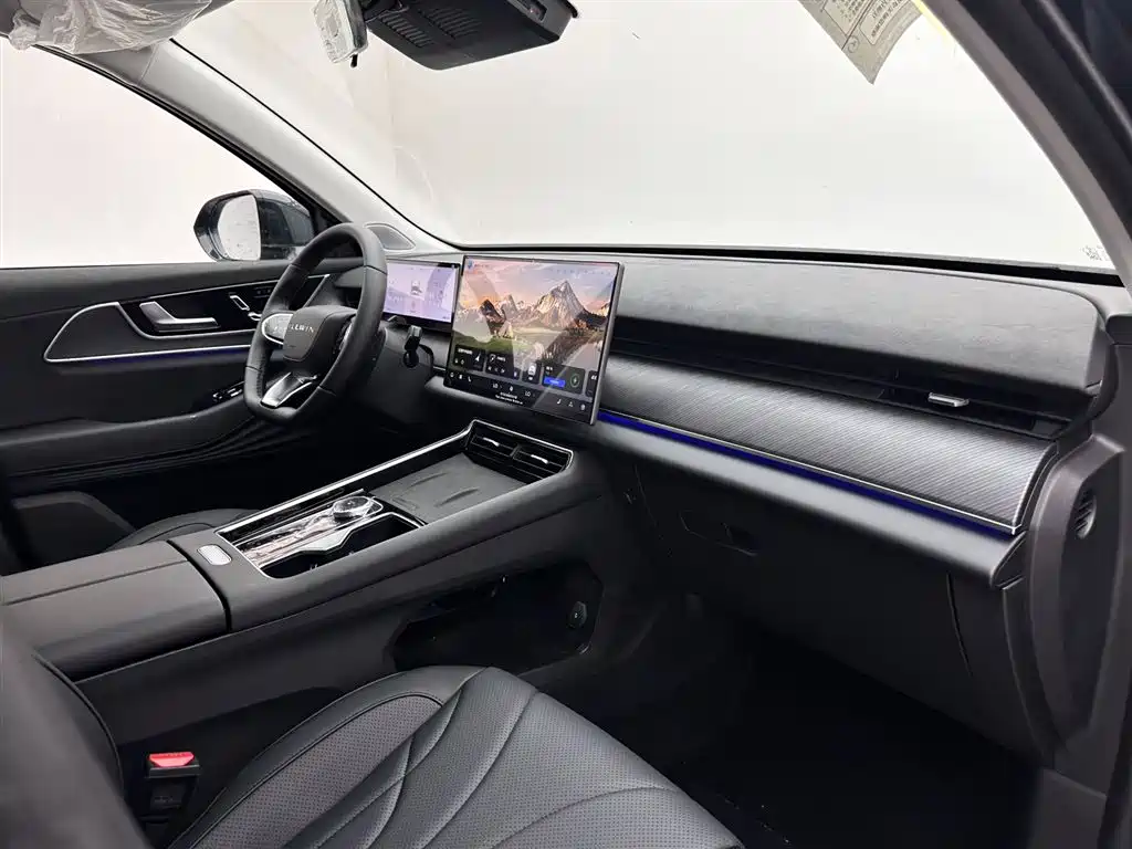 Chery Fulwin T9 2025 model 120 Long Range Premium 7-seater LFP