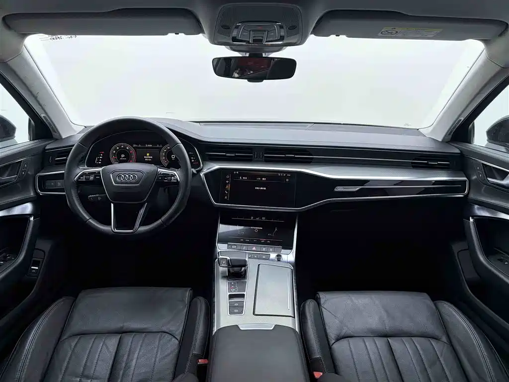 Audi A6L 2019 40 TFSI Luxury Elegant Trim