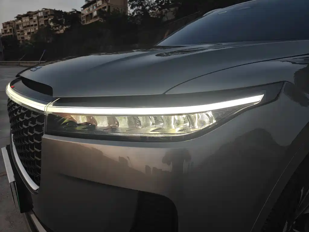 Li Auto ONE 2021 Extended-Range 6-Seater