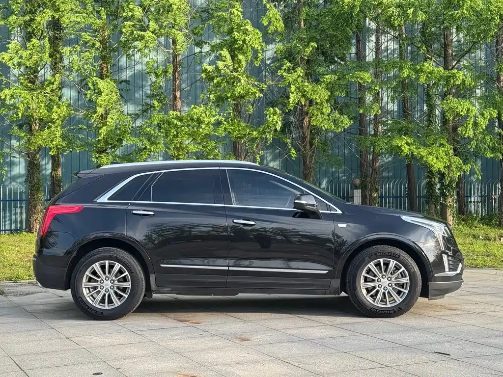 Cadillac XT5 2016 28T AWD Luxury