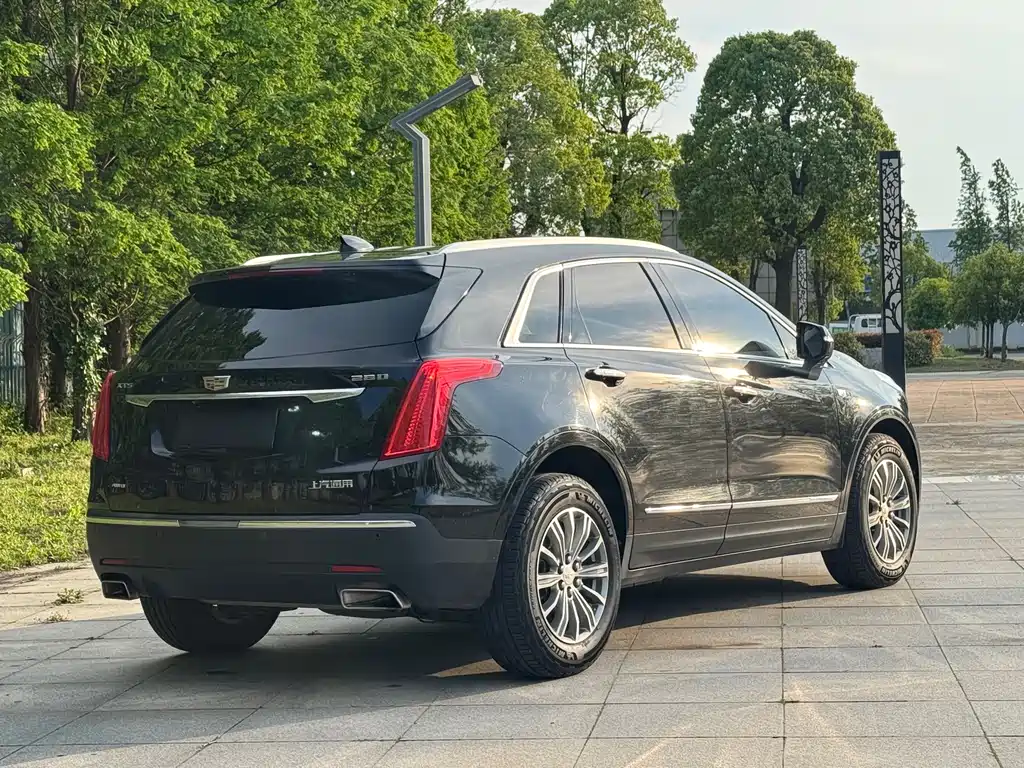 Cadillac XT5 2016 28T AWD Luxury