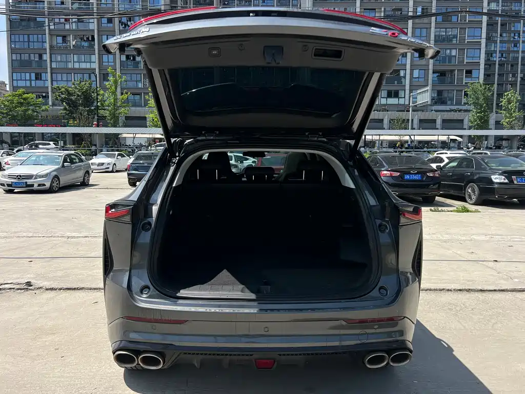 Changan Oshan Z6 2022 Blue Whale 1.5T DCT Smart Navigation Edition