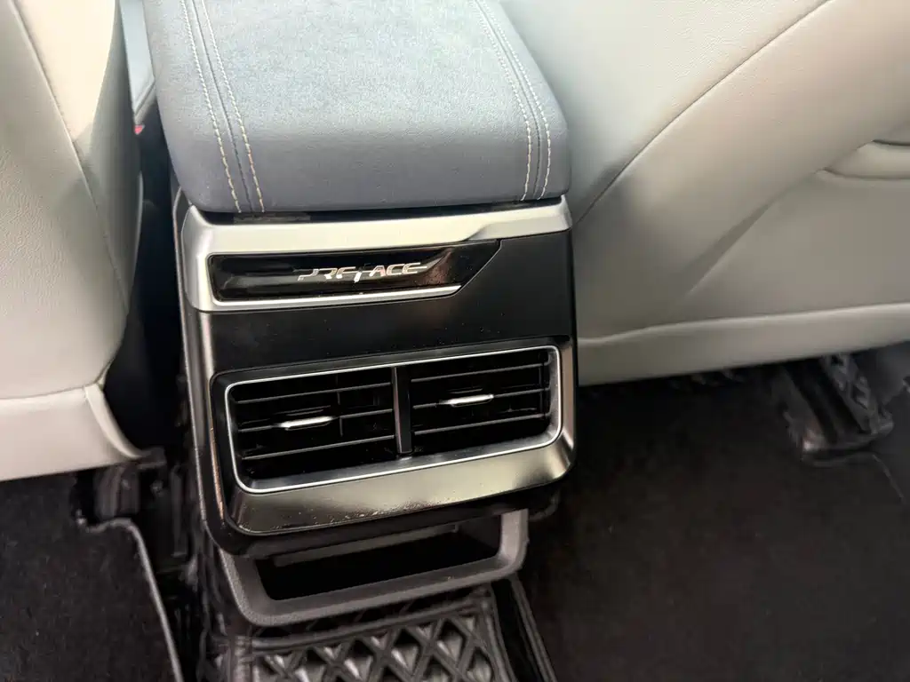 Geely Preface 2021 2.0TD Premium Edition