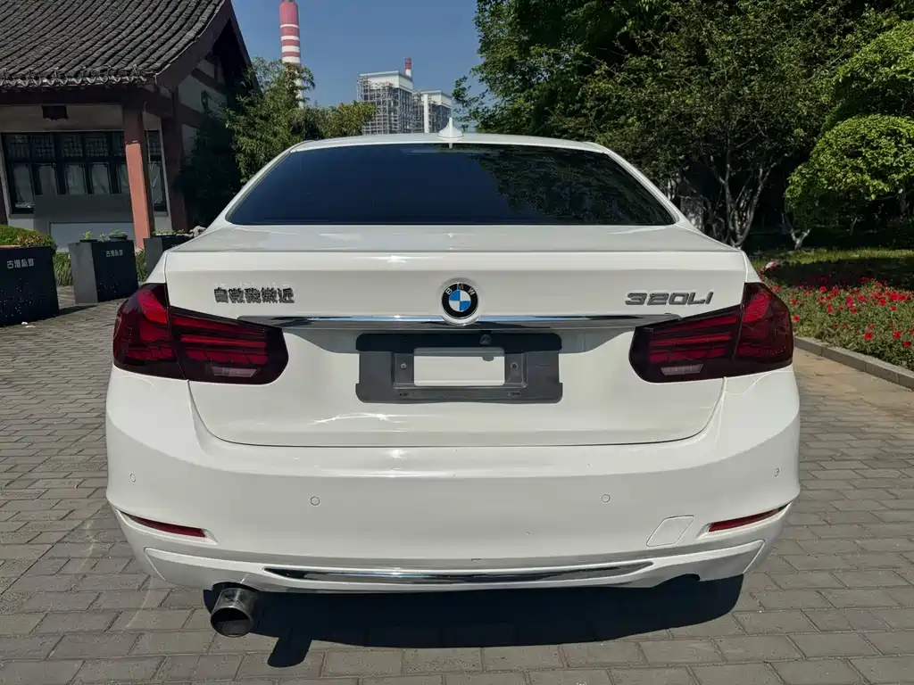 BMW 3 Series 2013 320Li Fashion Edition