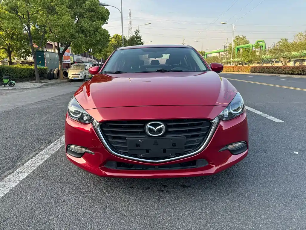 Mazda 3 Axela 2017 Sedan 1.5L Automatic Comfort Edition China V