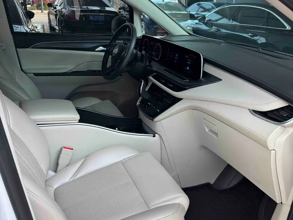 Buick GL8 2023 ES Land Business Comfort Trim