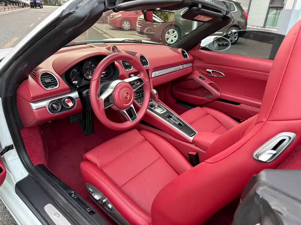 Porsche 718 Boxster 2.0T