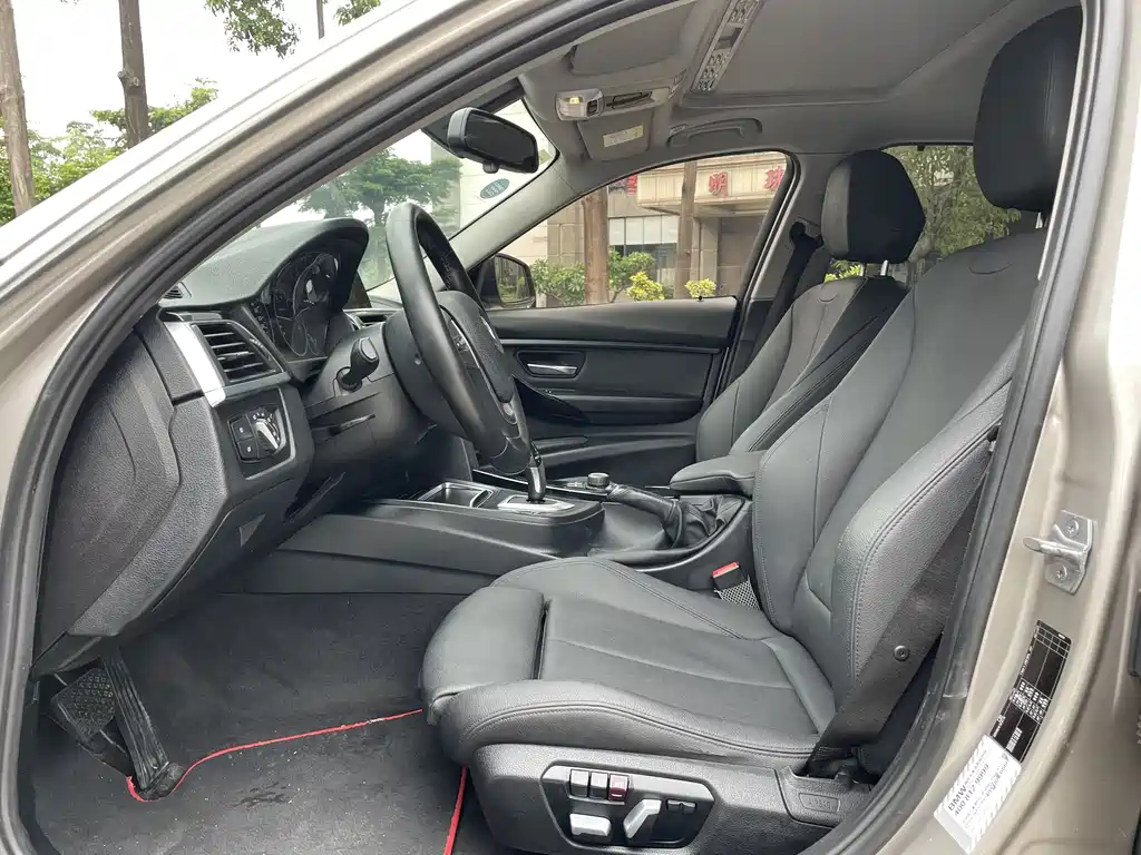 BMW 3 Series 2018 320Li Fashion Edition